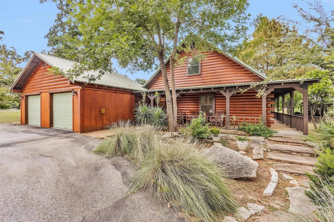 Photo of 3 Cypress Bend