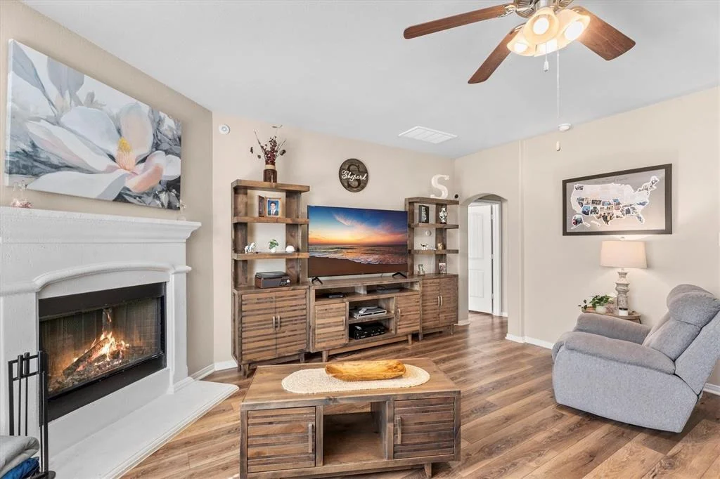 Photo of 2463 Garden Falls Drive