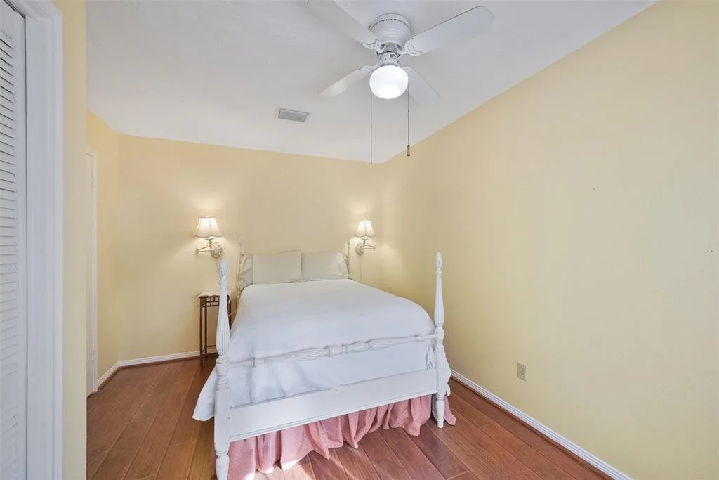 Photo of 2711 N Saddlebrook Lane