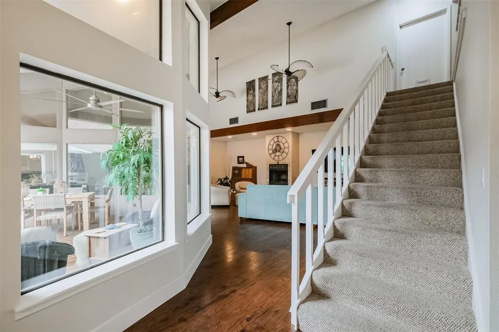 Photo of 946 Enclave Parkway