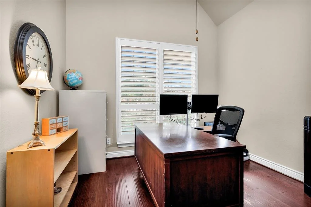 Photo of 40393 Mostyn Drive