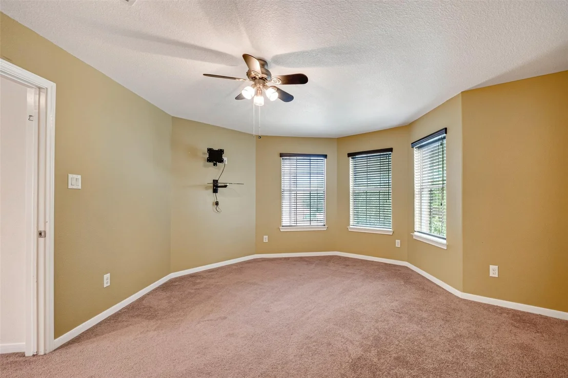 Photo of 806 Dawn Ridge Way