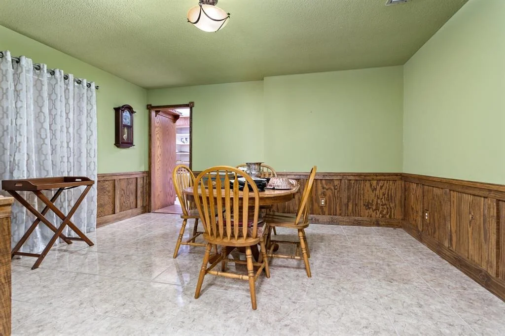 Photo of 234 Meneley Road