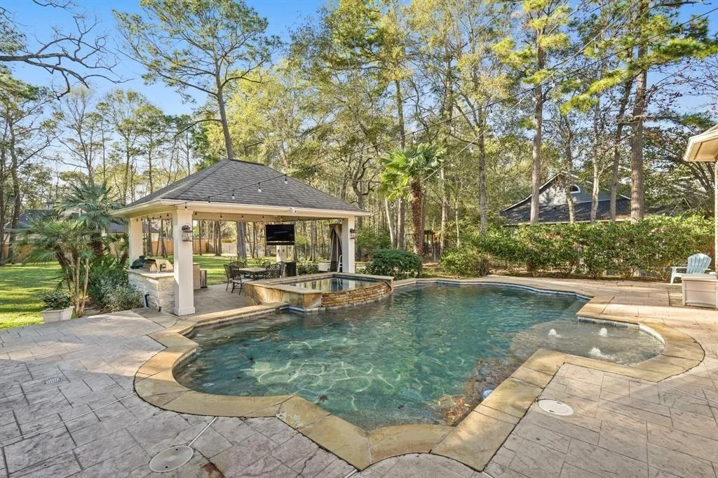 Photo of 28603 Waterbend Court