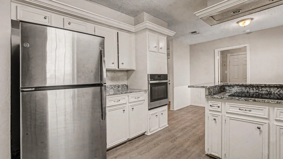 Photo of 2067 SE Shadow Rock Drive