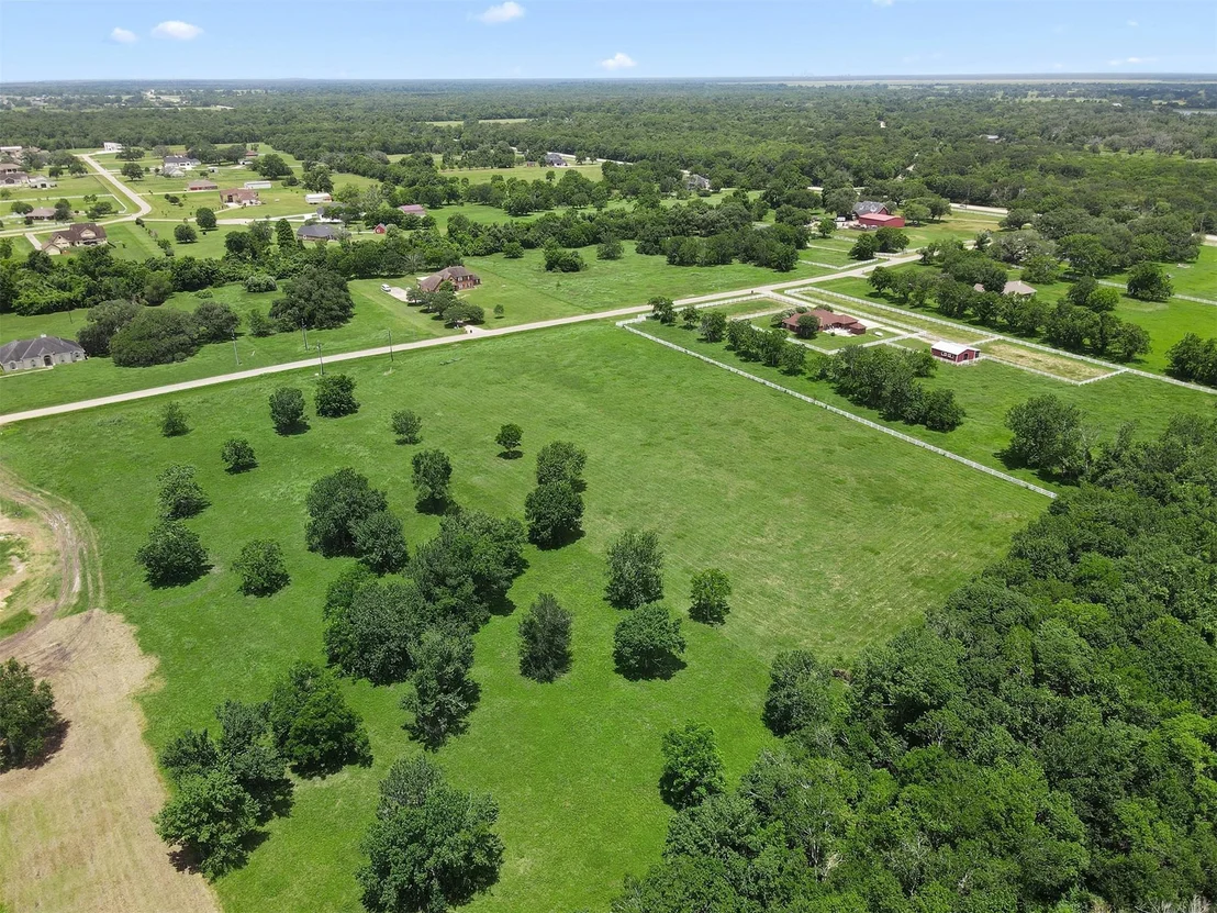 Photo of 16403 Sun Valley Lane