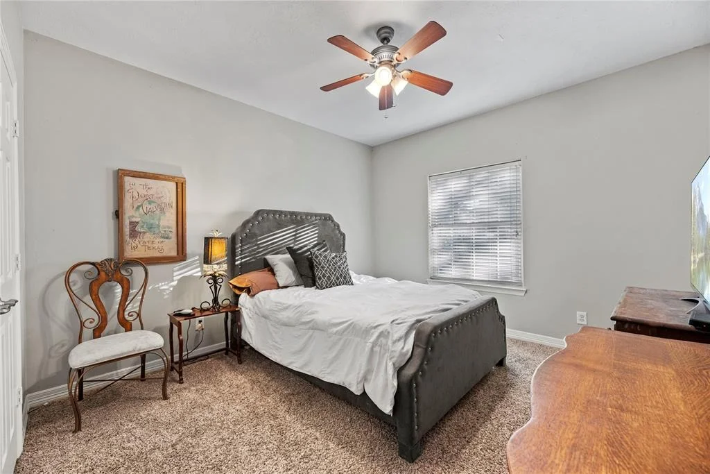 Photo of 2409 Deercreek Circle