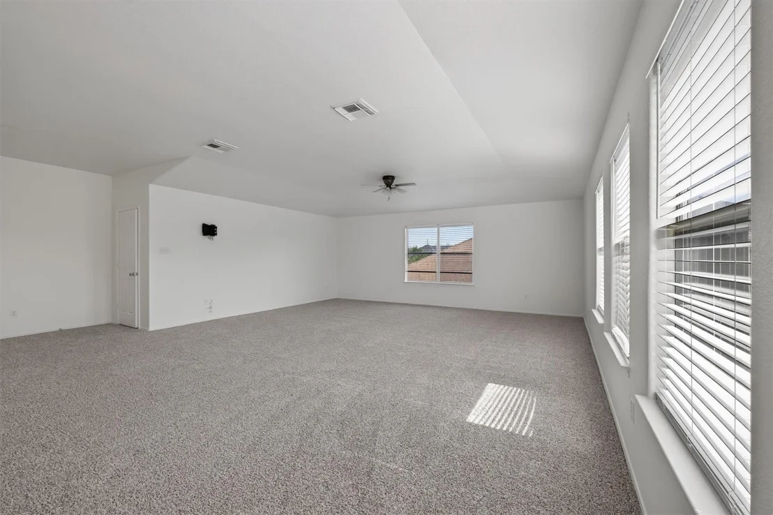 Photo of 206 Unique Court
