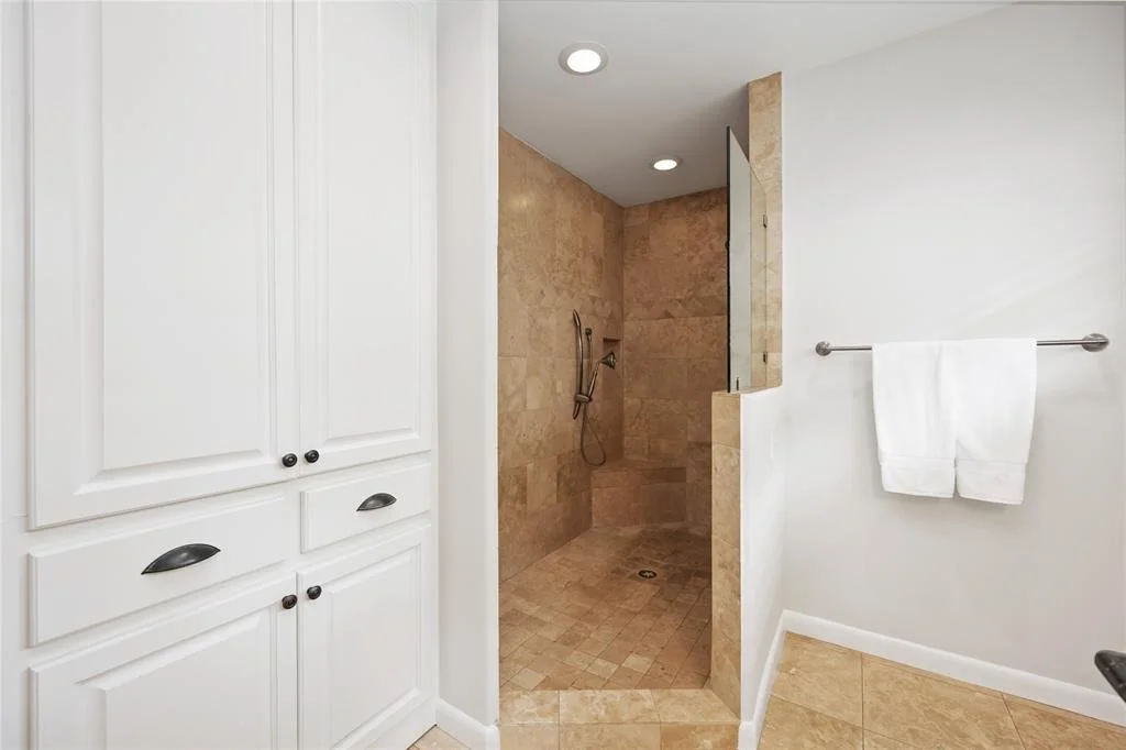 Photo of 631 Azaleadell Drive