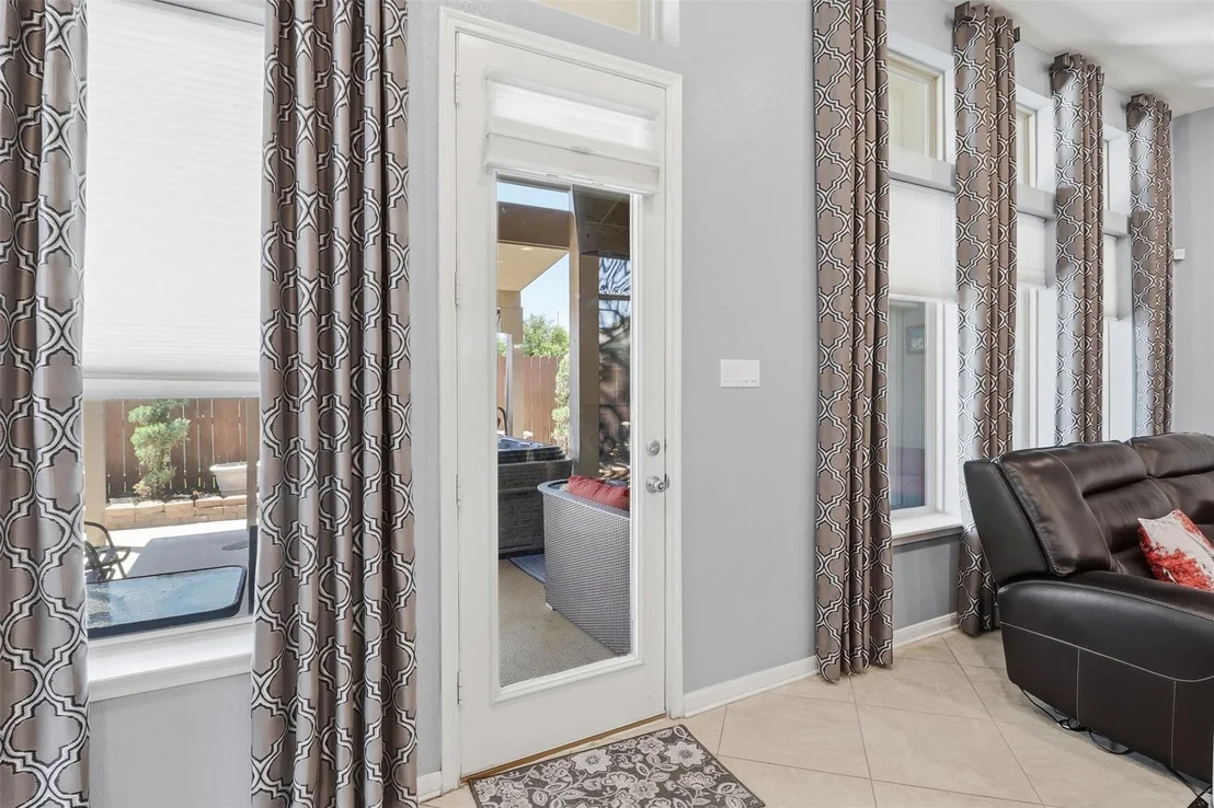 Photo of 8115 Cheyenne Hills Trail