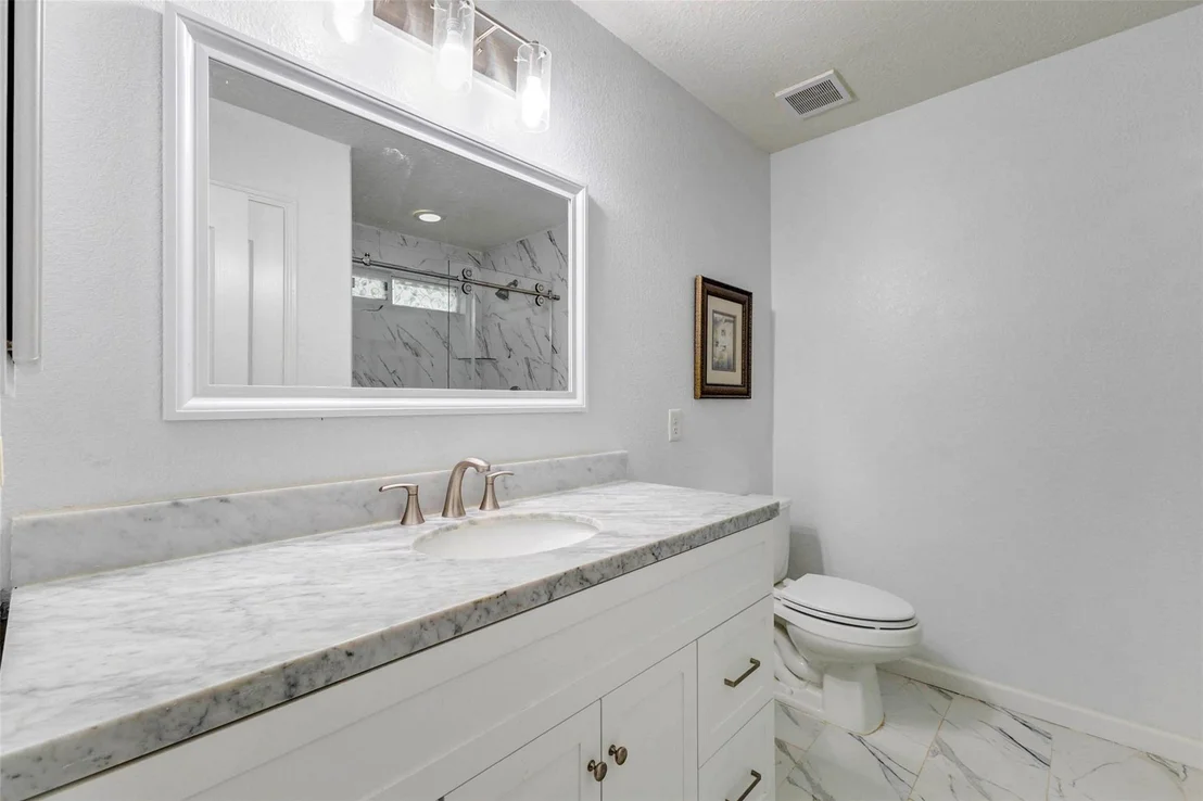 Photo of 15214 Thistle Rock Lane