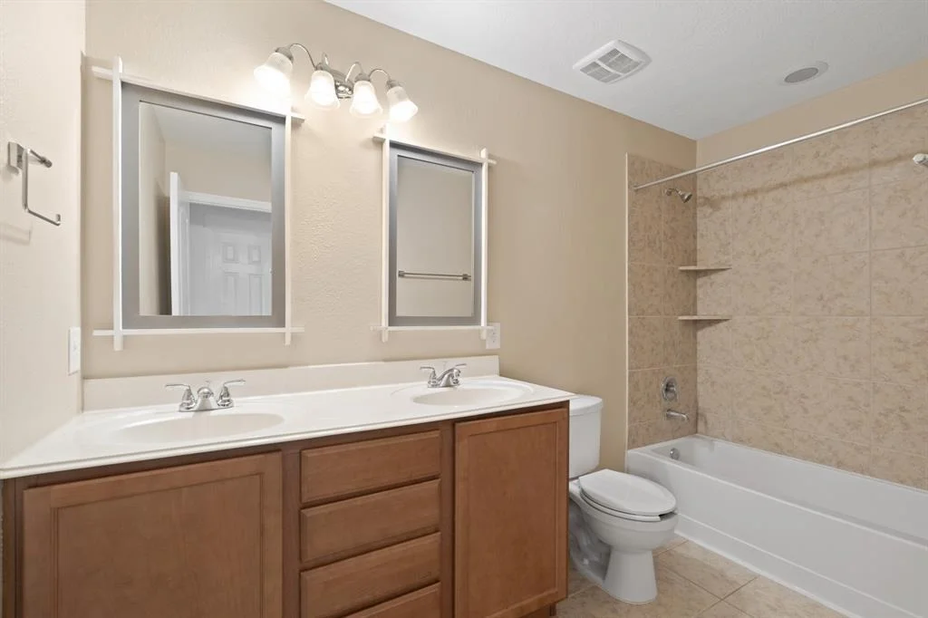 Photo of 21466 Biscayne Valley Lane
