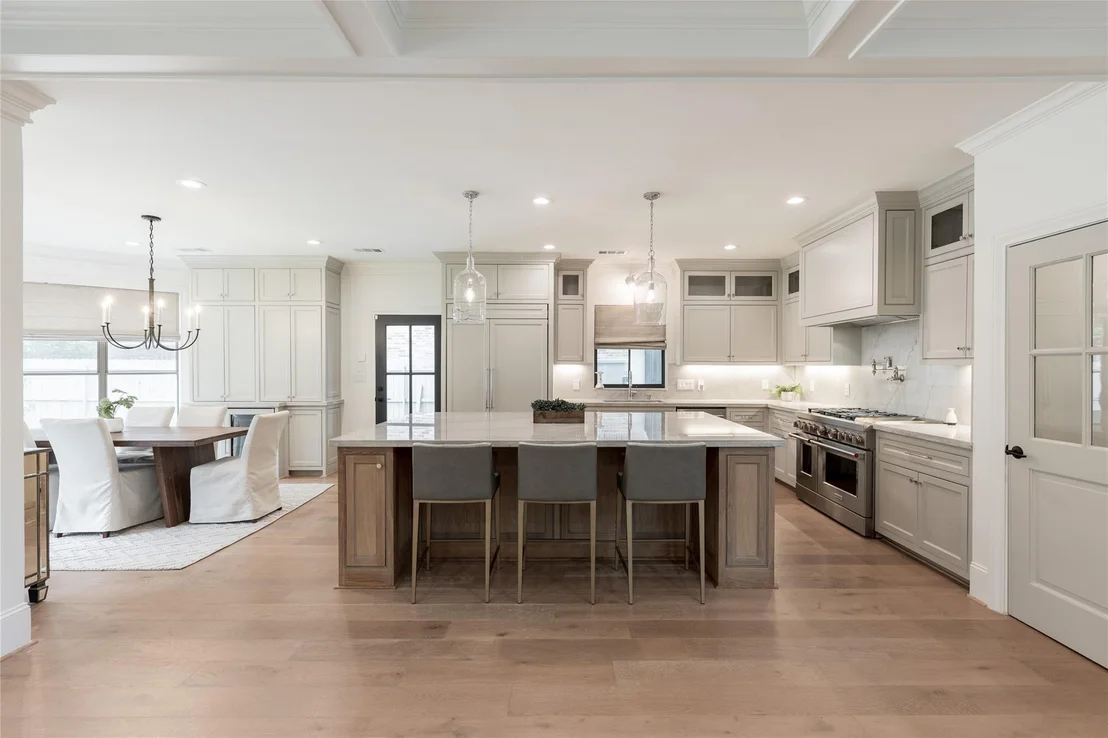 Photo of 25 Woodsborough Circle