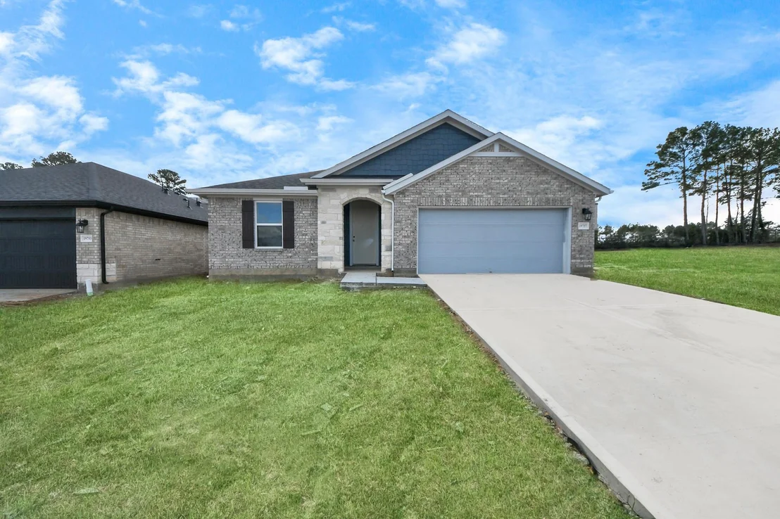 Photo of 19757 Flag View Drive