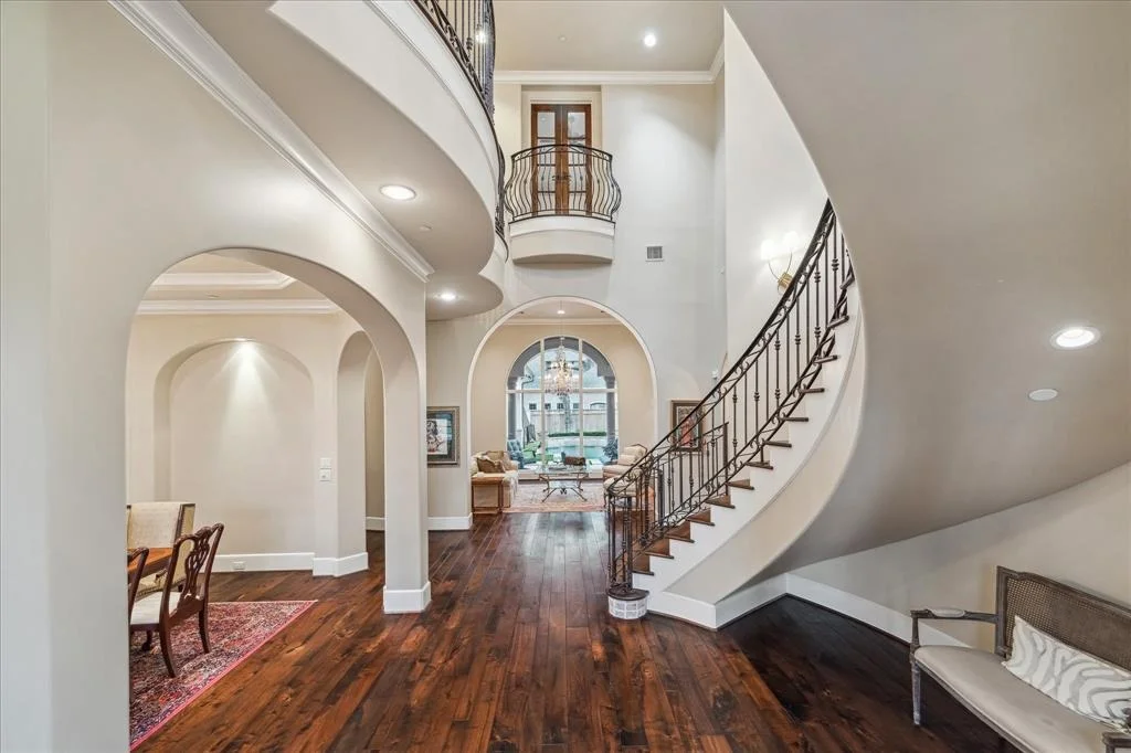 Photo of 1303 Pine Chase Drive