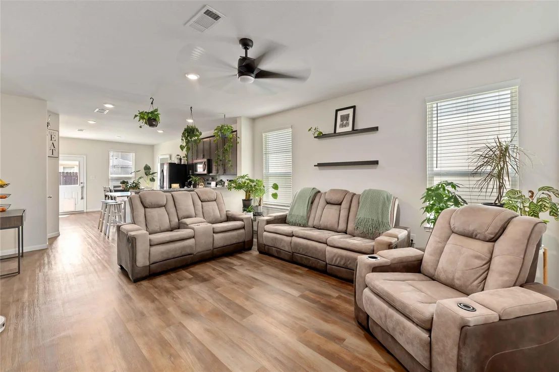 Photo of 23831 Thistle Spud Lane