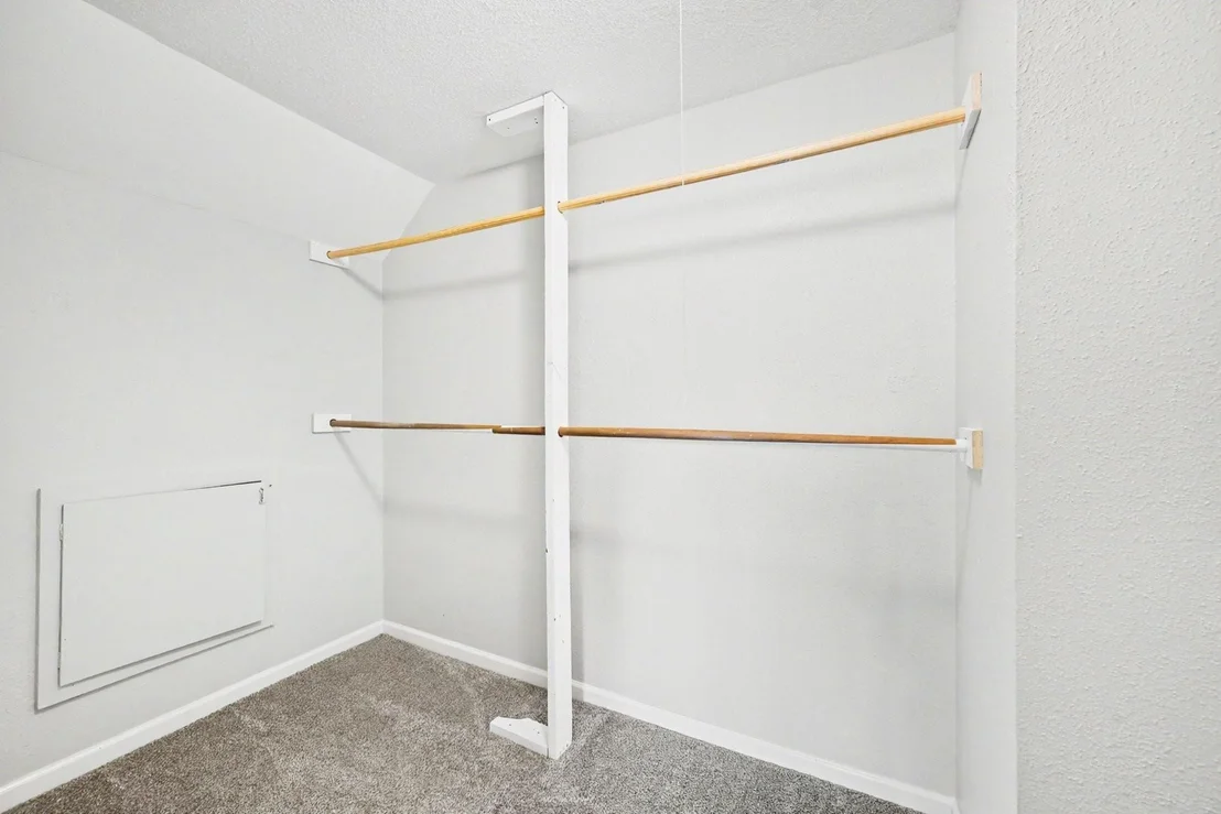 Photo of 18511 Sweetmeadow Drive