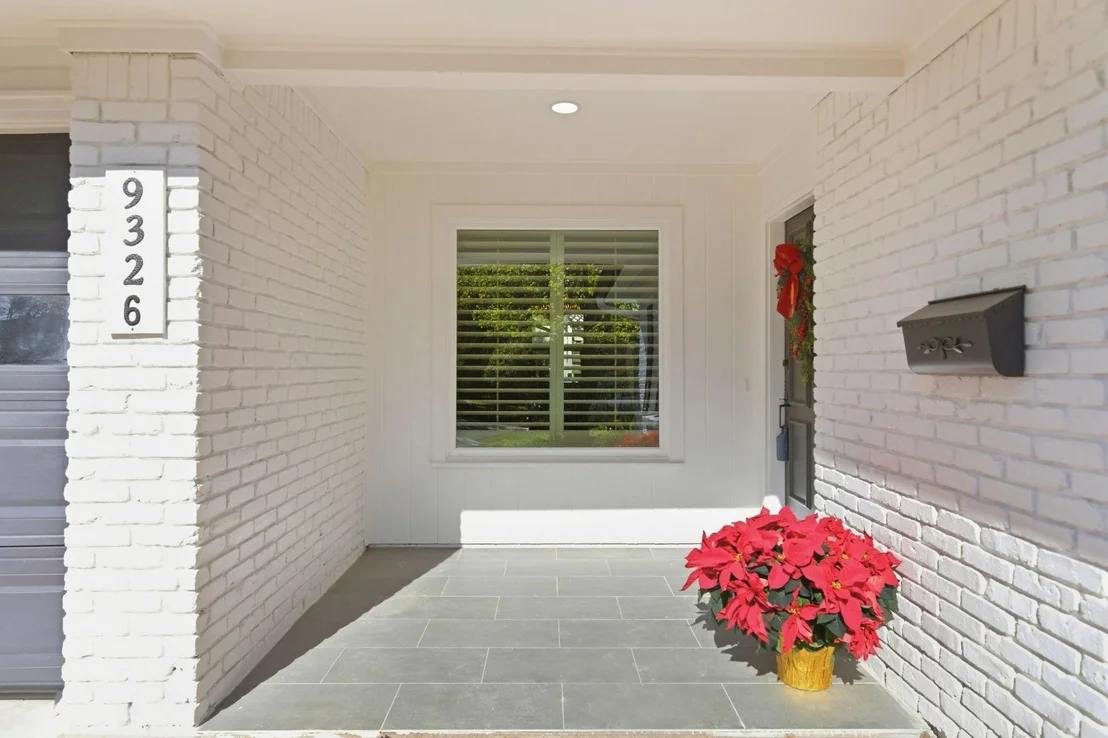 Photo of 9326 Meadowbriar Lane