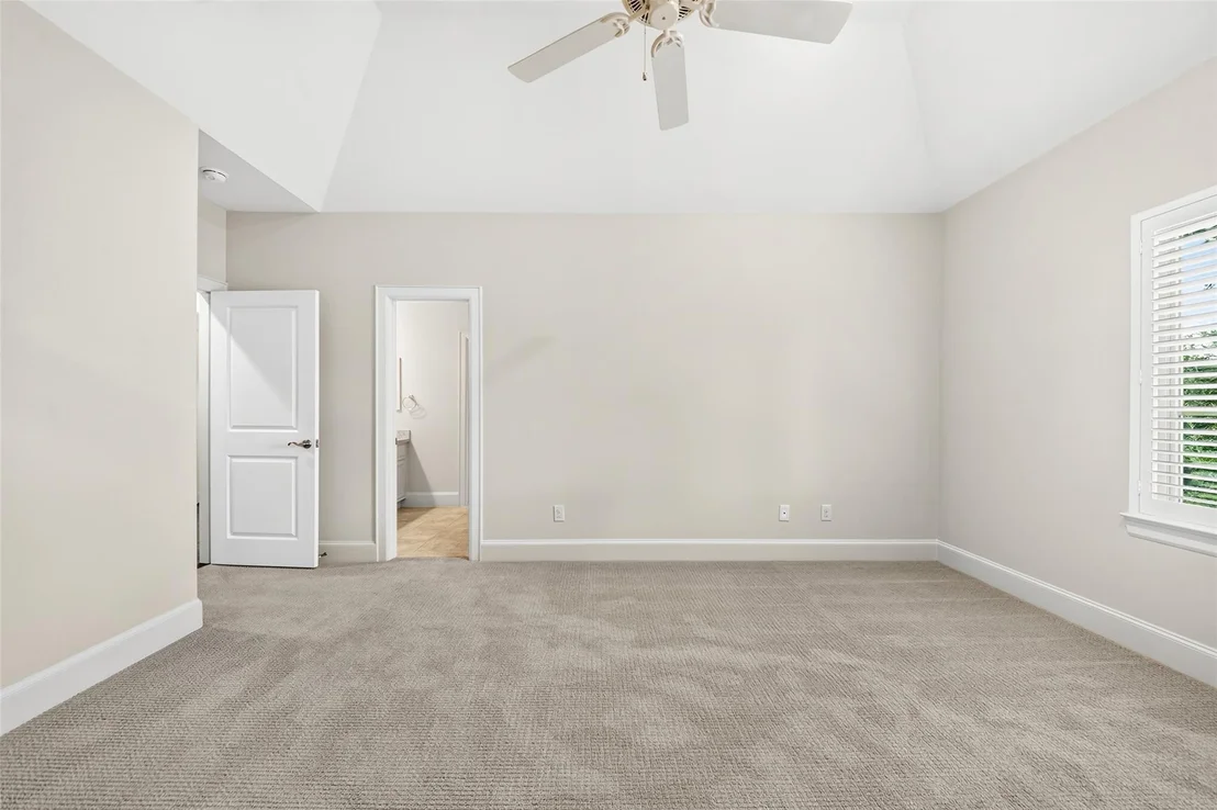 Photo of 5216 Locust Street