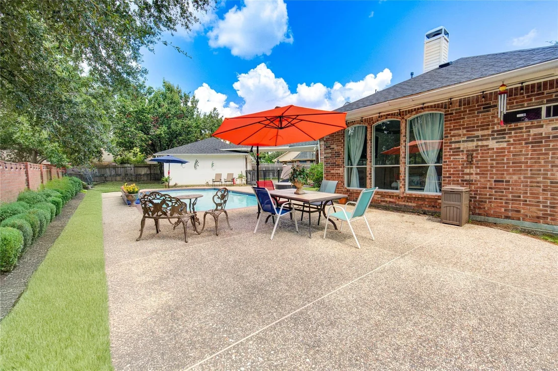 Photo of 16803 Sandestine Drive