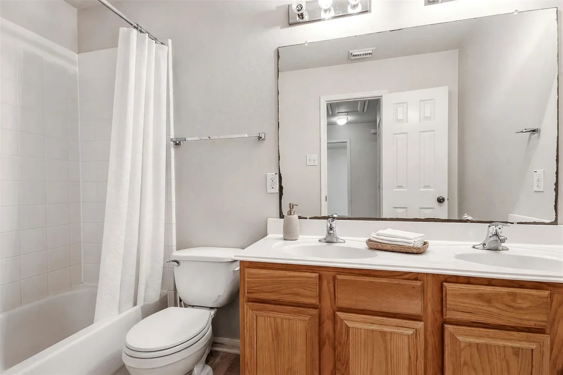 Photo of 14914 Forest Enclave Lane