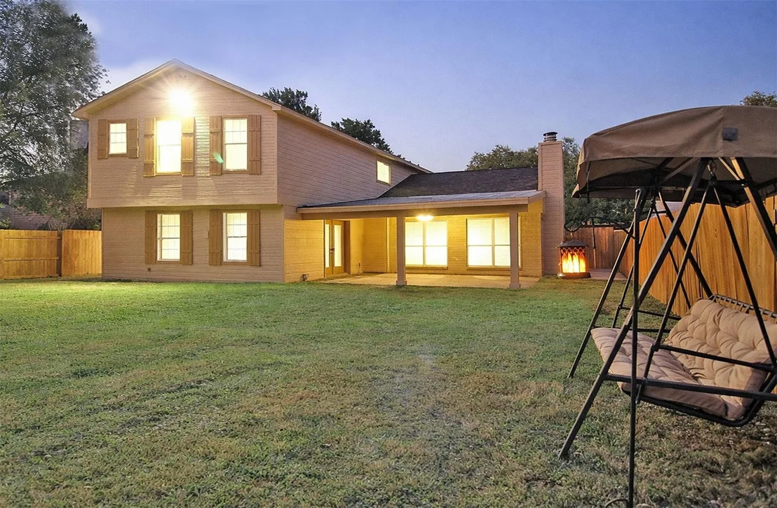 Photo of 8011 Goldengrove Drive