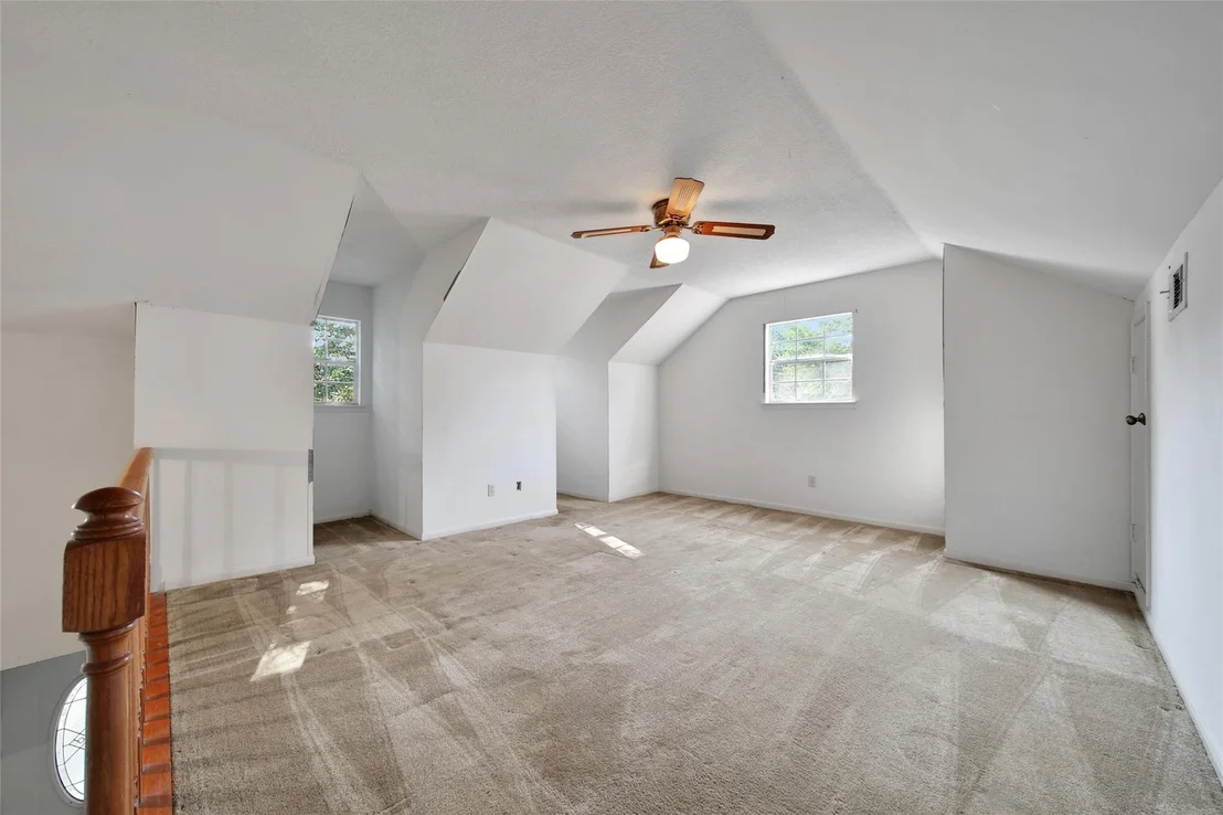 Photo of 16107 Escher Road