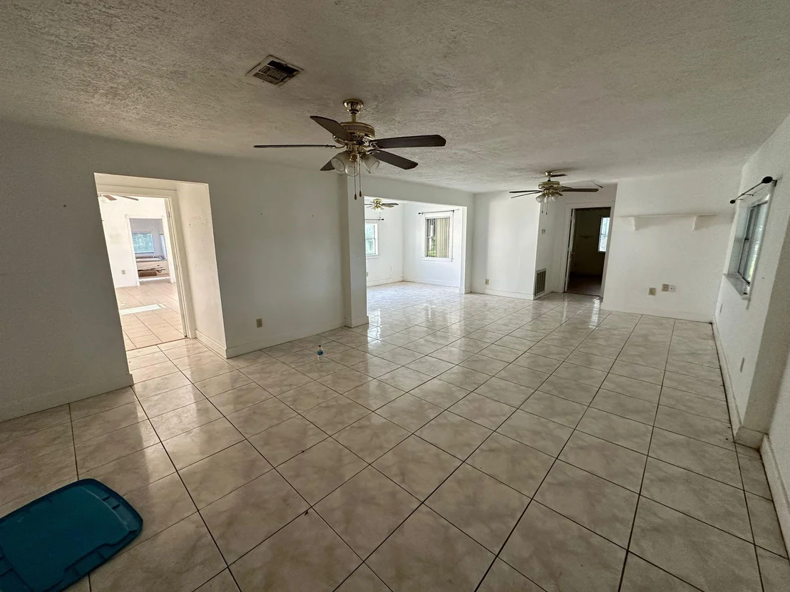Photo of 377 Hostetter Road