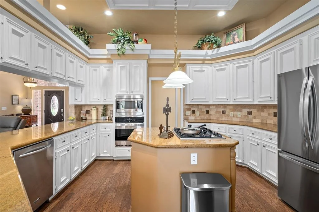 Photo of 5702 Summerfield Lane