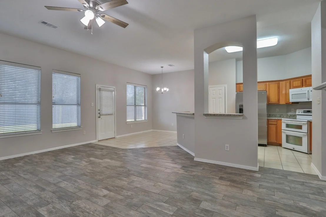 Photo of 834 Chase View Drive