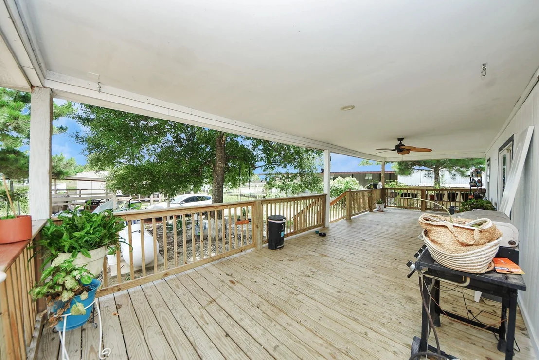Photo of 274 Road 5252