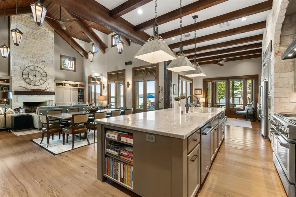 Photo of 16480 Hunters Trail