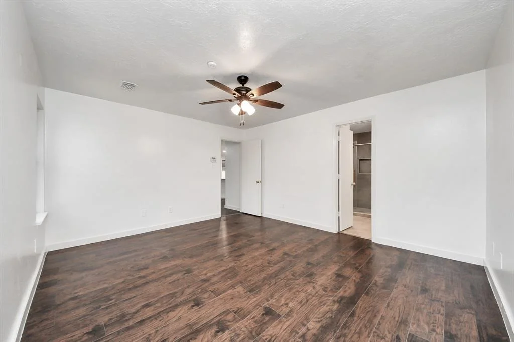 Photo of 9223 Eaglewood Glen Trail
