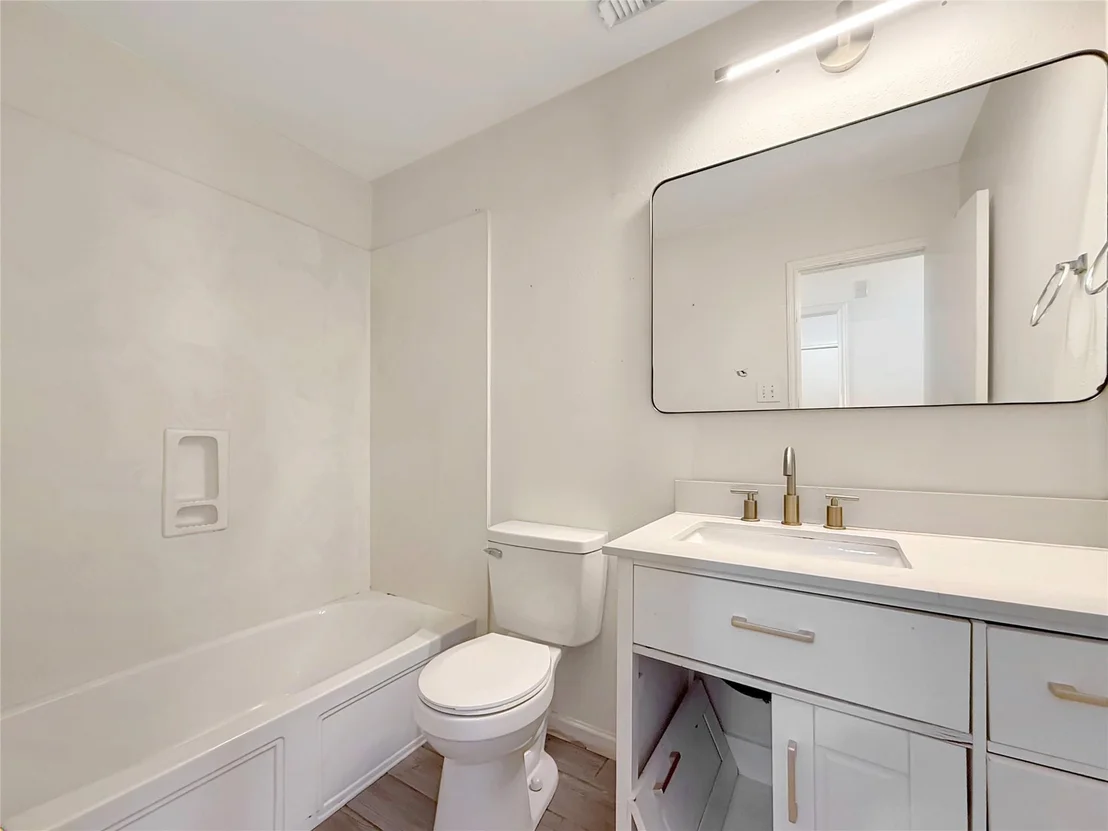 Photo of 10311 Mills Point Drive