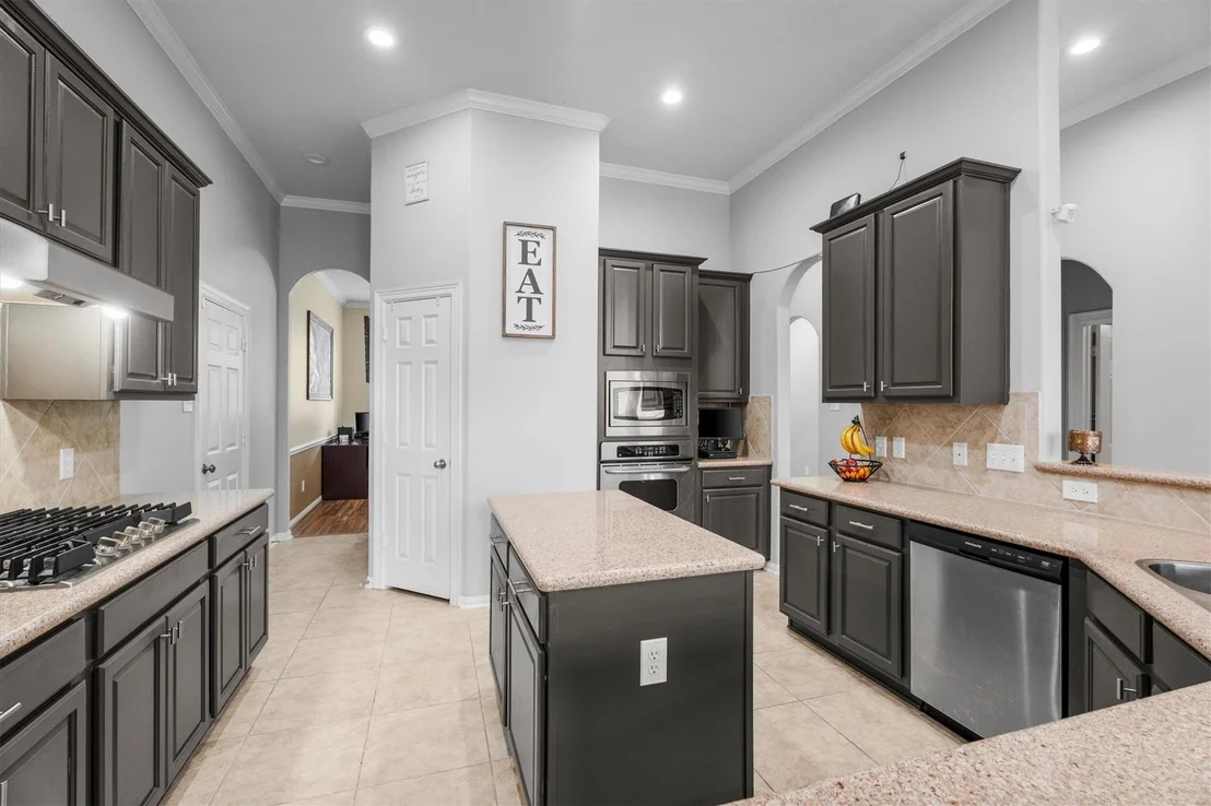 Photo of 25604 Ayers Lane