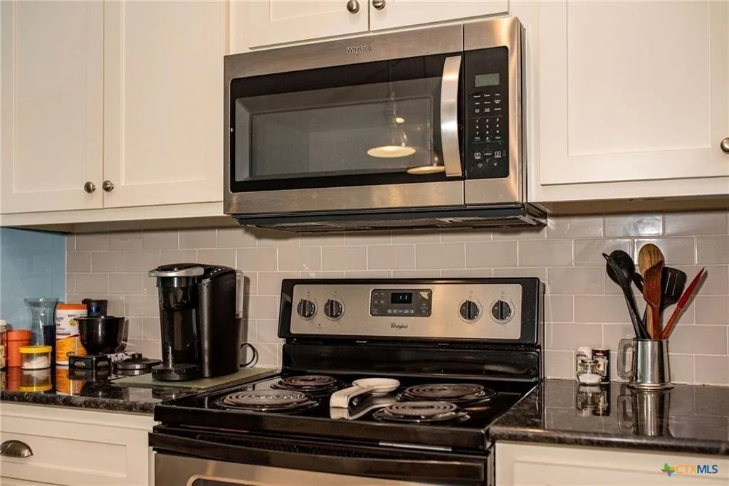 Photo of 1383 Bay Point Drive