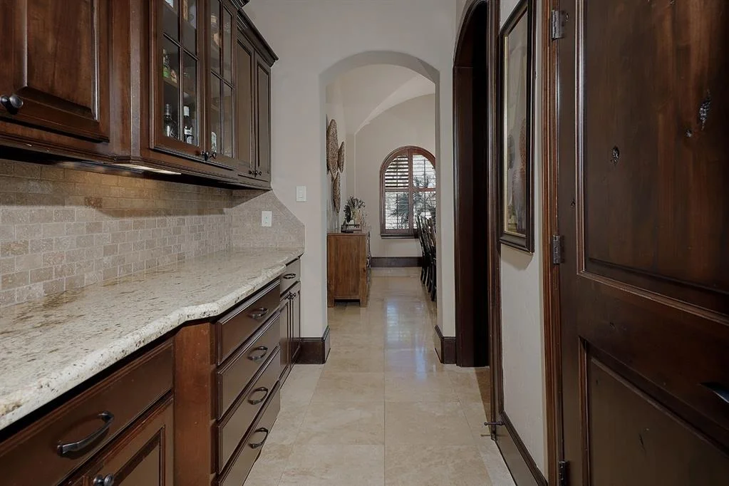 Photo of 6807 Pennwell