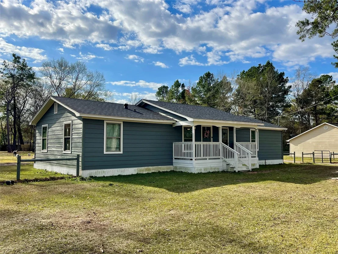 Photo of 2504 Davisville Road Road