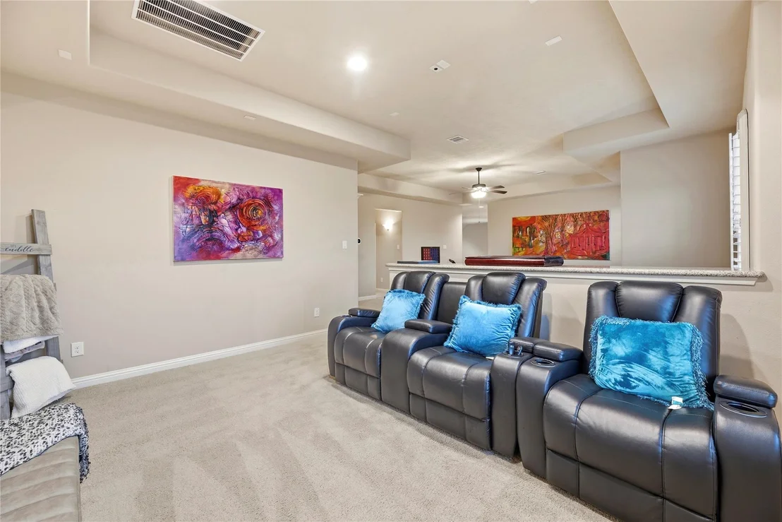 Photo of 19514 Meadow Lakes Drive