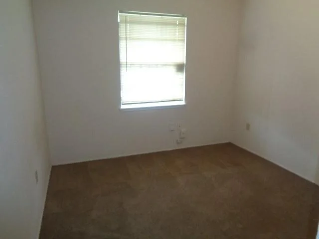 Photo of 4002 Cloverbrook Drive