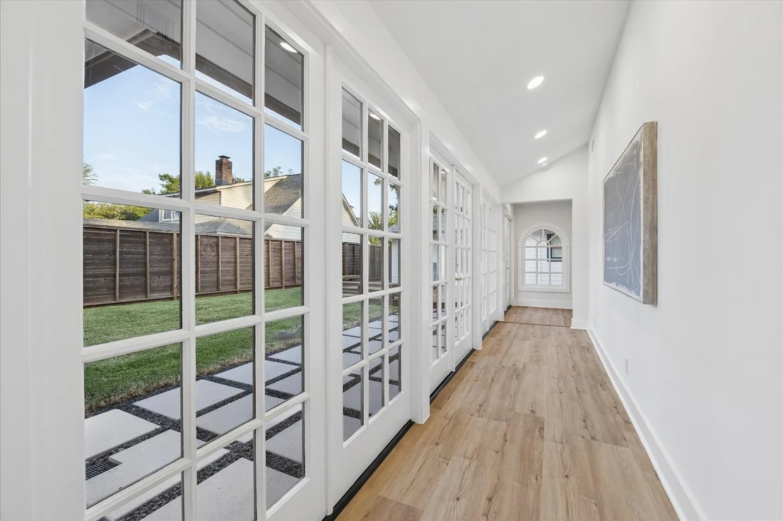 Photo of 6434 Pineshade Lane
