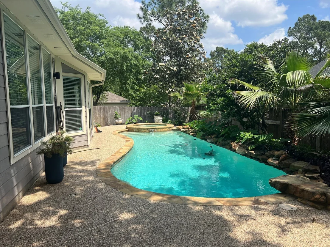 Photo of 26 Merit Woods Place