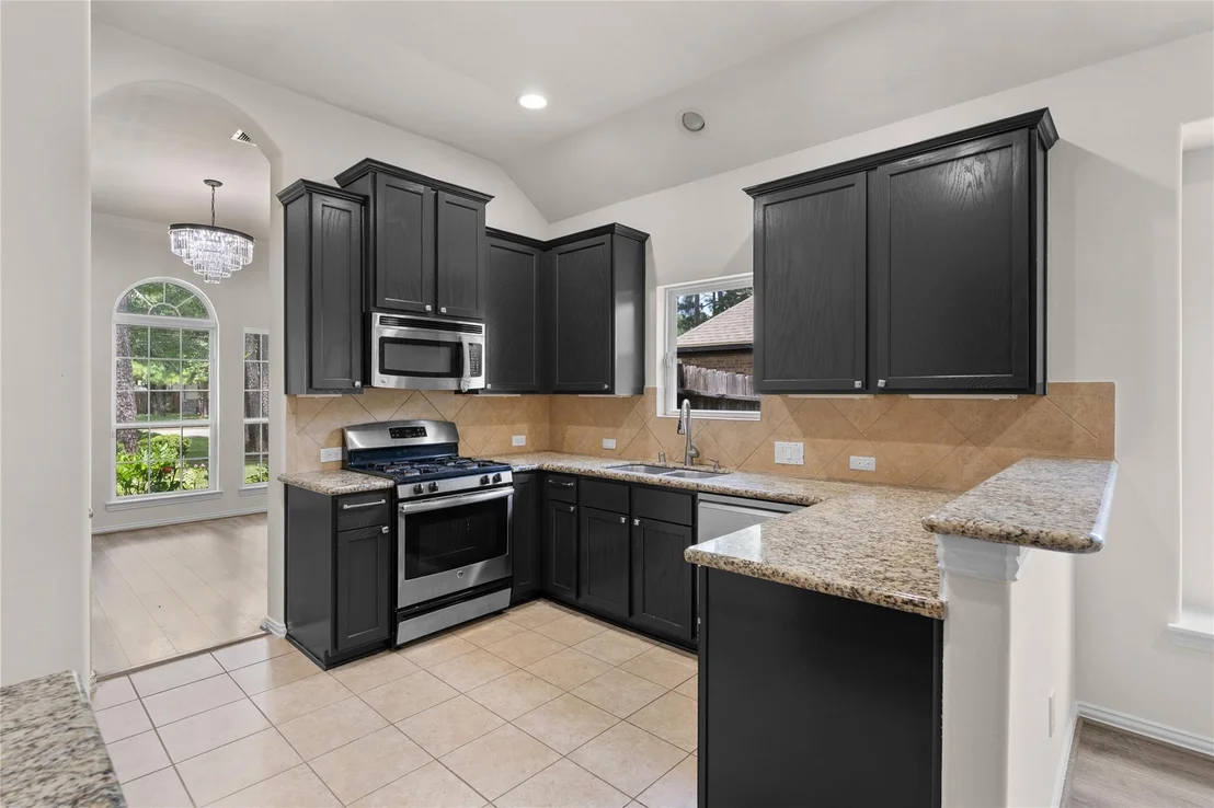 Photo of 6923 Dillon Drive