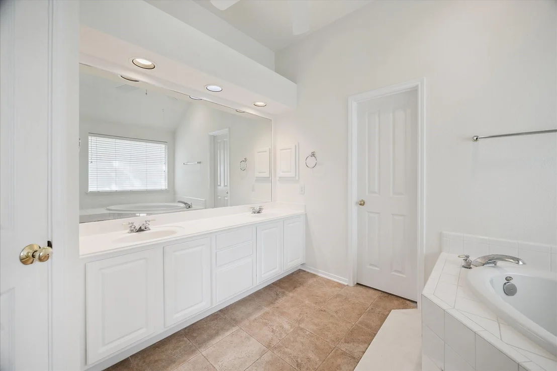 Photo of 15 Redland Place