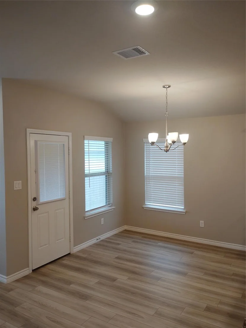 Photo of 2137 Chief Street