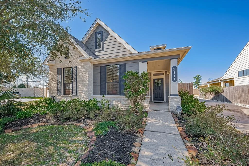 Photo of 2811 Legends Crest Drive