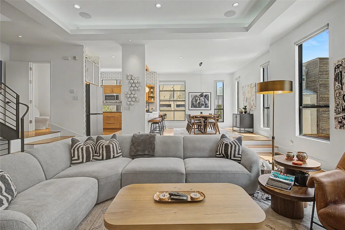 Photo of 432 Trinity River Circle