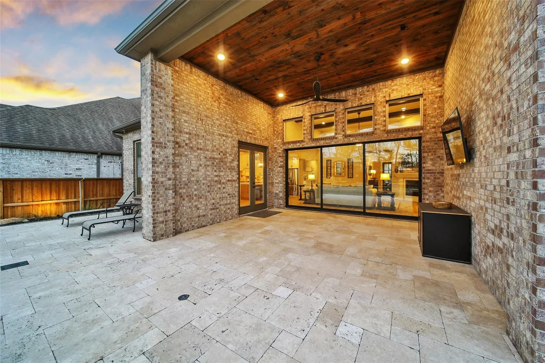 Photo of 28033 Woodland Bend Way
