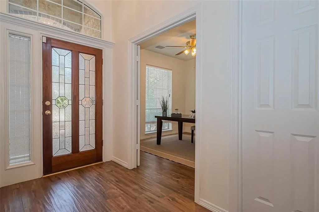 Photo of 22527 Crownfield Lane