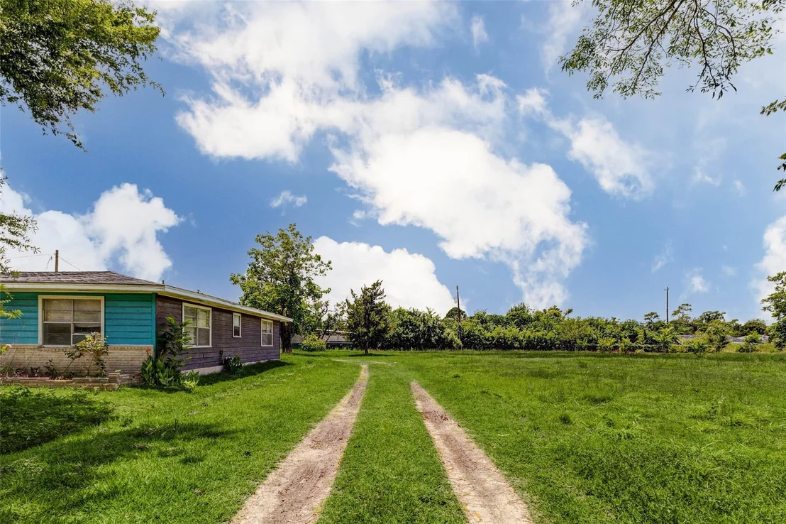 Photo of 8537 Rannie Road